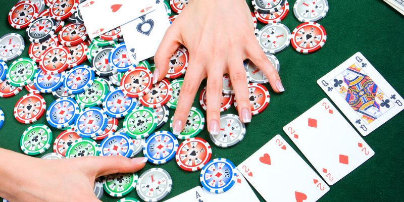 Một số thuật ngữ thường gặp khi chơi game bài Poker